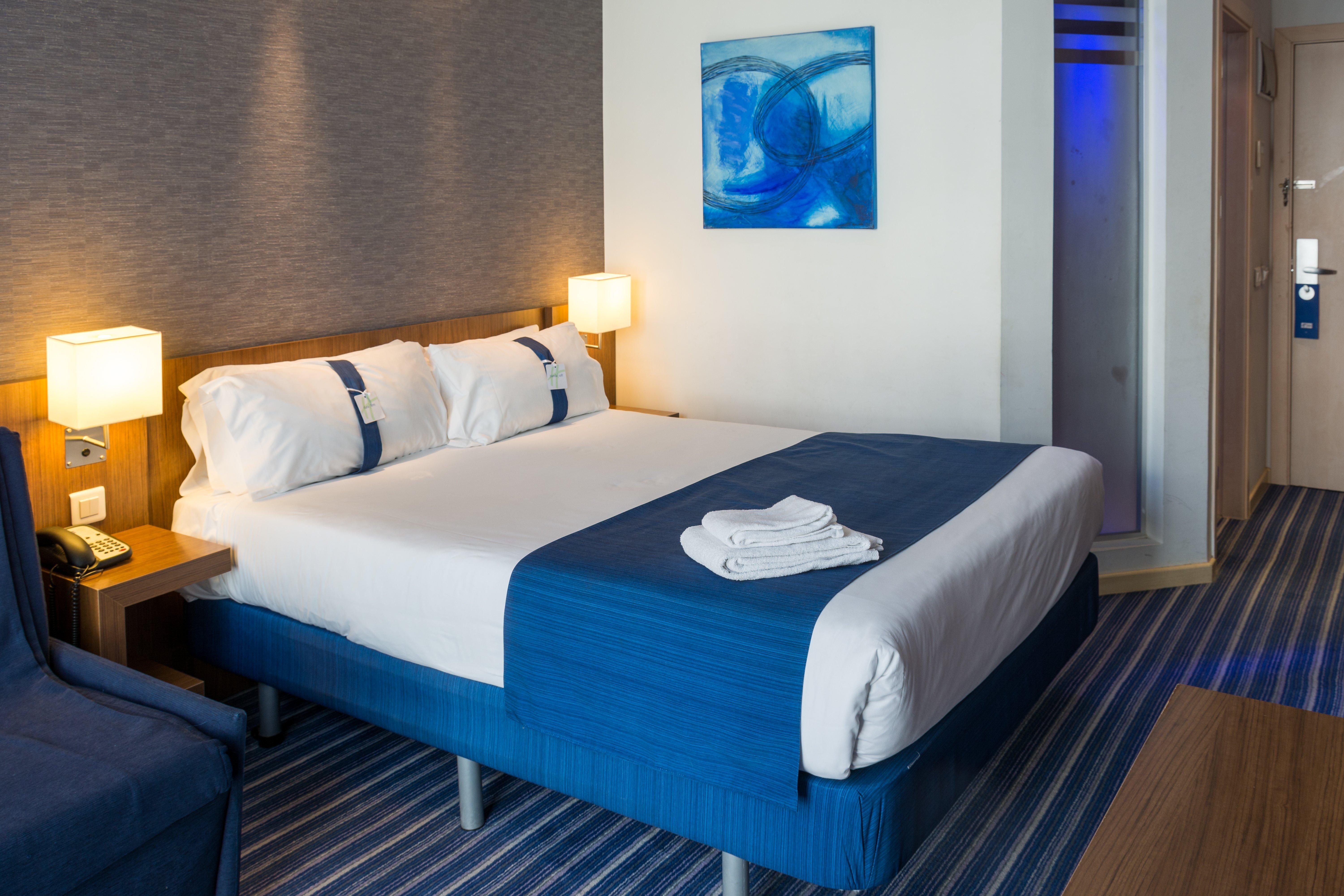 Holiday Inn Express Madrid Leganes By Ihg מראה חיצוני תמונה
