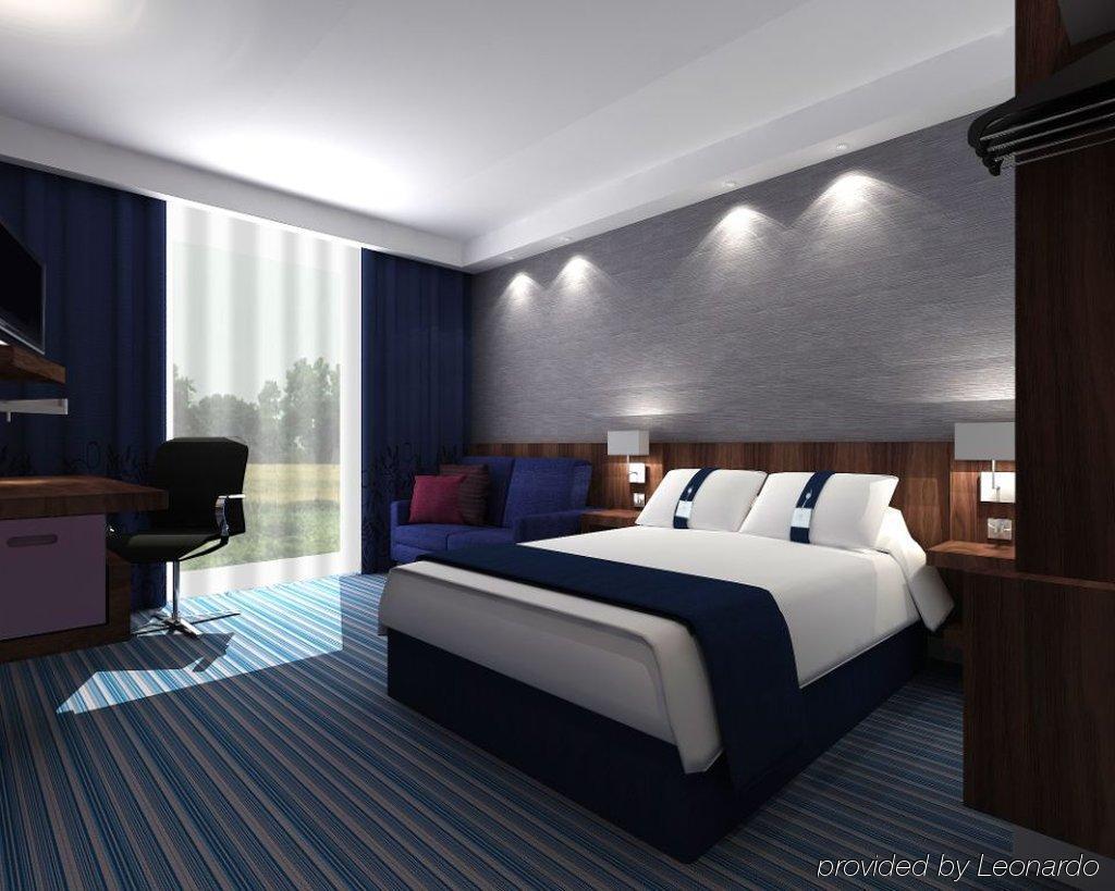Holiday Inn Express Madrid Leganes By Ihg מראה חיצוני תמונה